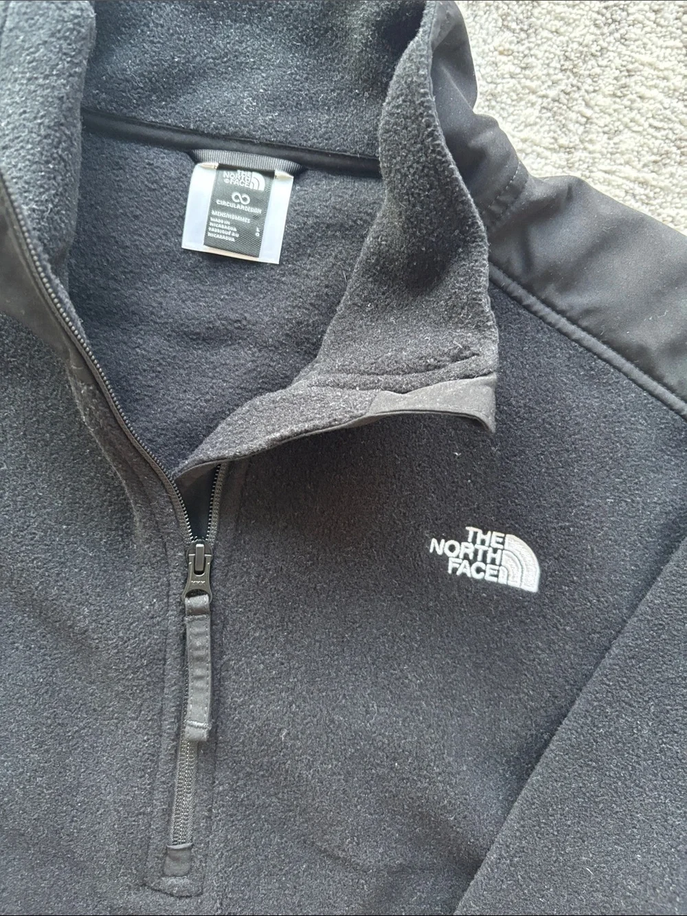 The North Face Black Quarter-Zip Polartec Fleece Pullover